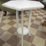 692 5426 PEDESTAL TABLE